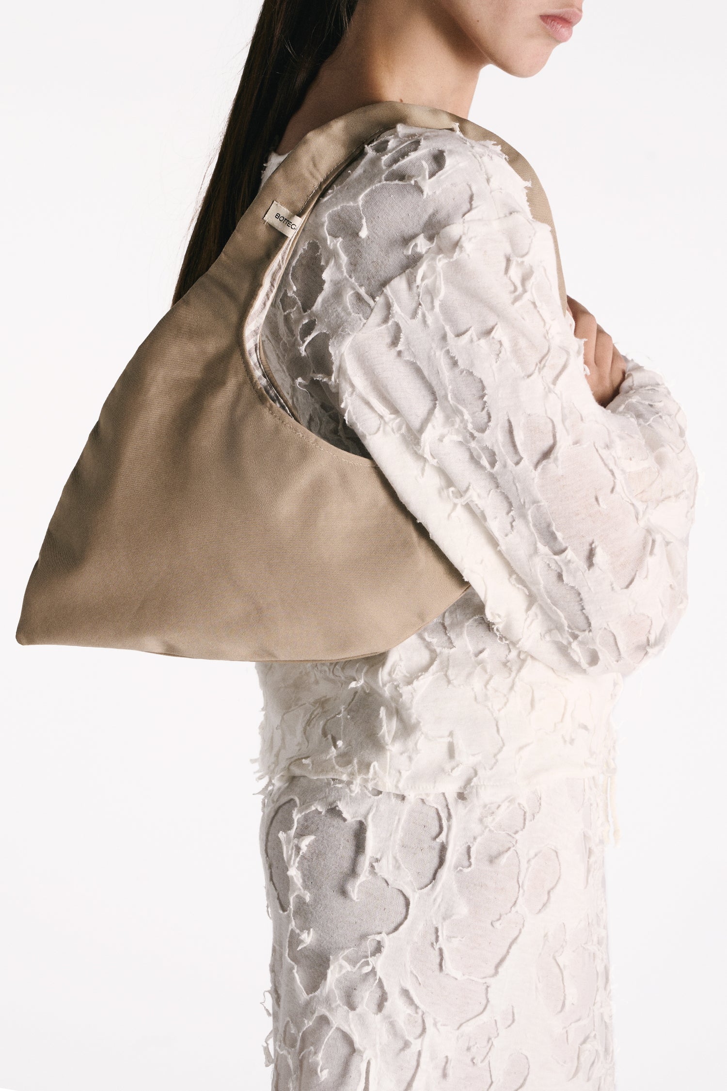 EARTH-TONED WATERPROOF WING BAG