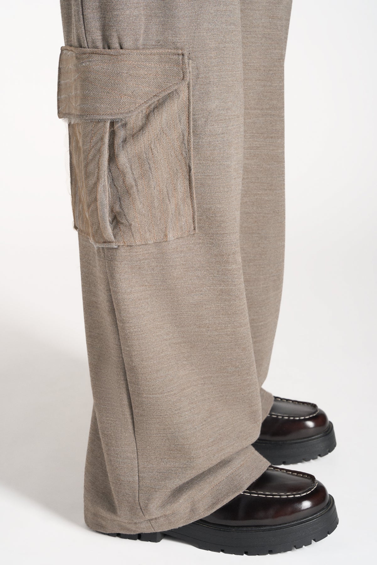 PANTALONE CARGO IN JERSEY MISTO LANA CON TASCA SLASHING